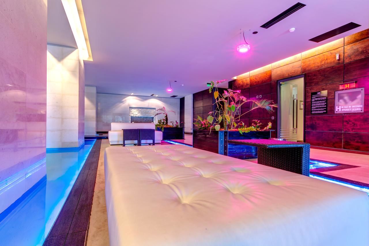 Отель Hotel Orizont Предял